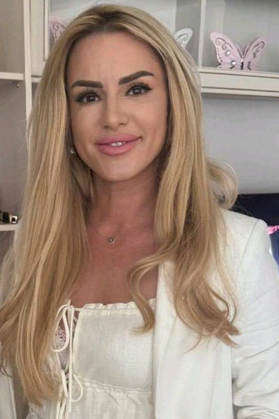 Elena Puscasu