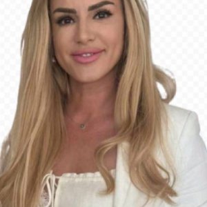 Elena Puscasu