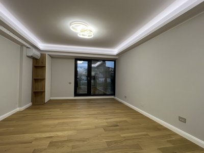 Unirii aparatmente gata de mutat ! Buc mobilata si utilata !