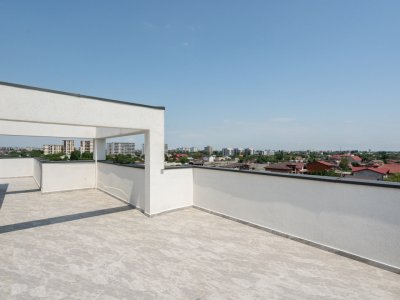 Penthouse cu terasa circulara de 141 mp