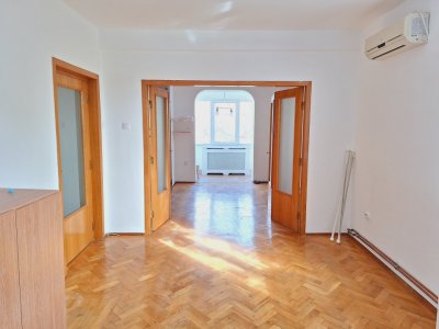 Inchiriere Apartament 3 Camere Marriott - 13 Sept. Catedrala Mântuirii Neamului