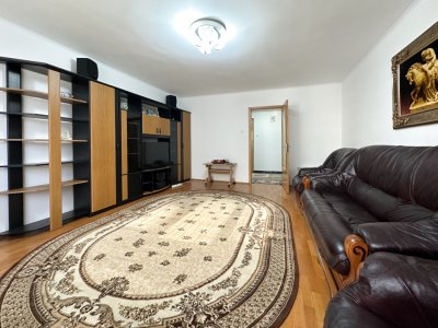 3 camere | 2 bai | Etaj 4 | Pasajul Mărășești | Unirii | 9 min Metrou