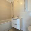 APARTAMENT CU TERASA GENEROASA SI VEDERE UNICA CATRE LAC thumb 10