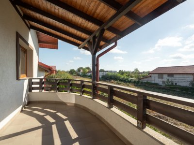 Casa de familie in Saftica