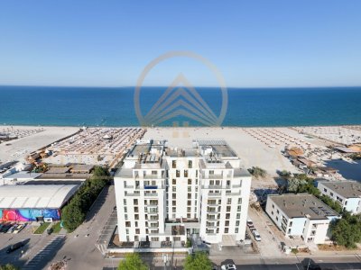 Stațiunea Mamaia - Vânzare apartament cu 2 camere, 2 bai, la 2 pasi de mare.