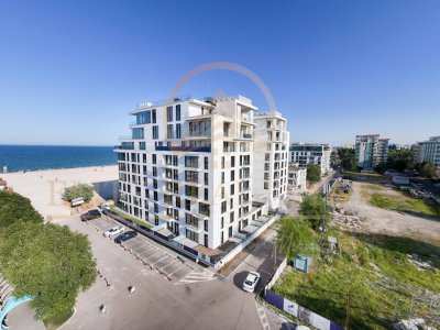 Stațiunea Mamaia - Vânzare apartament cu 4 camere, 3 bai cu vedere la lac.