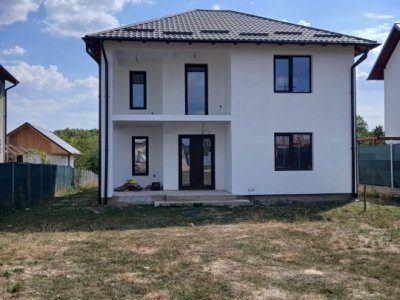 0% Comision Casa +teren 1060mp+padure -Babana- 15 km de Pitesti!