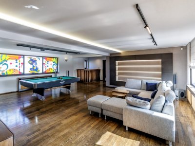  PROPRIETATE PREMIUM - 1431 mp teren, piscina acoperita - Stefanesti, Arges 