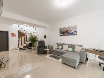 Casă Nouă Tip Duplex – 4 Camere - P+1 -  Budeasa!