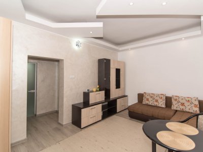 Garsoniera - etaj 1 - 31MP - renovata total