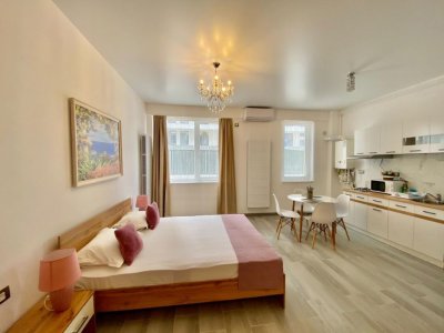 MAMAIA NORD Studio Elegant si Modern la Malul Marii - Perfect pentru Relaxare!