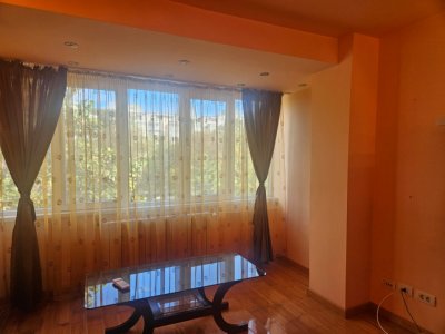 Apartament situat in Zona Spitalul Judetean