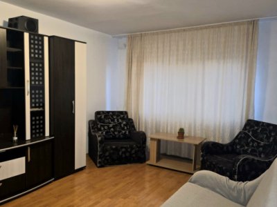 Apartament 2 camere situat pe Bd Mamaia in zona Spitalului Militar
