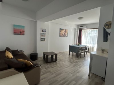 Summerland Mamaia- Apartament 2 camere, mobilat si utilat