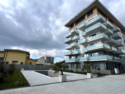 Apartament de 2 camere vedere spre MARE dar si spre Lacul Siutghiol