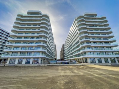 Apartament cu 2 camere in Mamaia Nord - Prima linie la MARE - Parcare inclusa