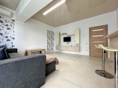 Apartament cu 2 camere de inchiriat in Mamaia Nord | Pet Friendly | Parcare