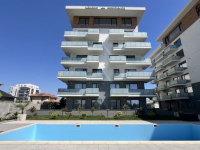 Apartament de 2 camere vedere spre rasarit dar si spre Lacul Siutghiol