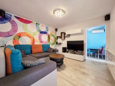 Faleză Nord - Casă mobilată si utilată modern, renovată complet la 350m de plajă