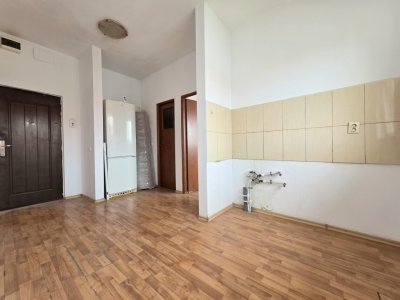 Apartament 2 camere la mansarda, in Navodari, zona Sud