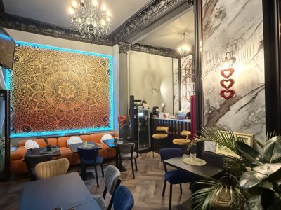 Afacere la CHEIE - Centrul Vechi Constanta - Cocktail Bar - ACCEPT SCHIMB AUTO