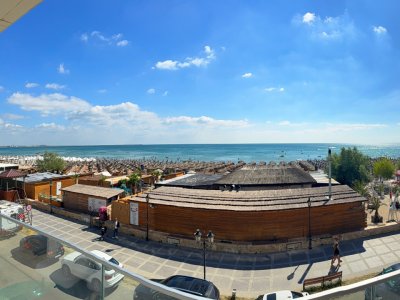 Vedere Frontală la Mare - Apartament in Mamaia Nord