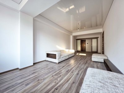 Ap 2 cam nou, spațios, bloc nou 2023 – Piața Ovidiu, la 150ml de plaja.