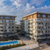 Apartament cu vedere spre PISCINA in bloc finalizat Mamaia Sat thumb 2