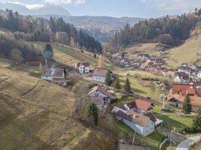 Casa de vacanta/locuit, Poiana Marului