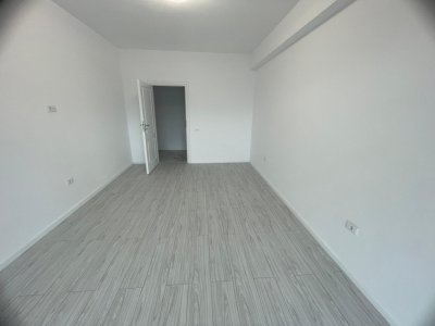  apartament cu 2 camere decomandate  în zona TOMIS NORD - VIVO, bloc 2022