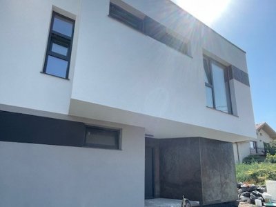 Casa P+1, situata in zona PALAZU MARE