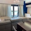 Apartament cu 3 camere cu vedere frontala la mare in zona FALEZA NORD thumb 5