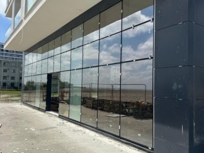 Spatiu comercial situat in zona COMPLEX PHOENICIA - MAMAIA NORD