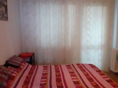 Apartament situat in zona GARA vis-a-vis de parc