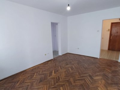 Apartament 2 camere zona Salvare