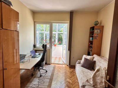 Apartament 3 camere zona Cazino-Comandament Constanța