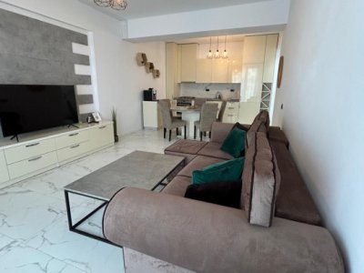 Apartament 2 camere de vanzare, Mamaia Nord, cu vedere la mare 
