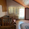 Povestea unei case la doar 200 m de valuri, cu piscină și terasă panoramică thumb 17