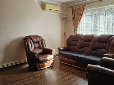 Apartament 3 camere - Inel II Constanta 