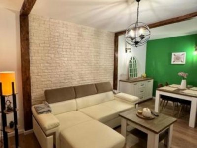 Apartament modern de închiriat, 2 camere + terasă spațioasă, zona Gara-Constanța