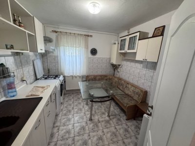 Apartament 3 camere de vanzare  Inel I, Constanta