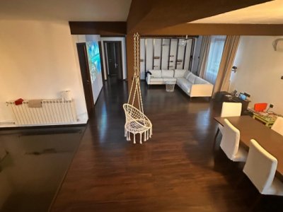 Cladire spatiu comercial / birouri , in zona Anda, Constanta