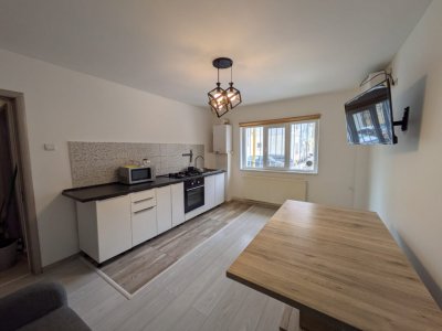 Garsoniera de vanzare, situata in zona Inel II - Constanta