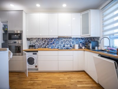 Apartament premium cu 4 dormitoare și vedere panoramică la mare