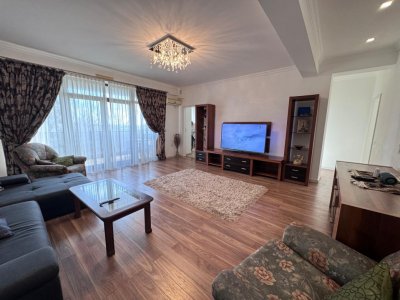Apartament spațios de 3 camere | Terasă | 109 mp | Vedere mare 