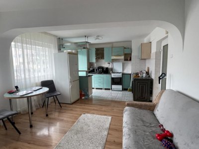 Apartament 2 camere, situat in zona Casa de Cultura