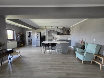 Refugiul tau elegant de la Marea Neagra – TUZLA - Casa moderna de lux.