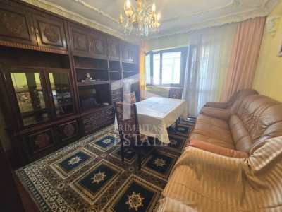 Centru - Apartament de 4 camere cu vedere Panoramica la Marea Neagra.