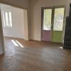 Vanzare apartament cu 3 camere zona Grivita, super potențial thumb 2