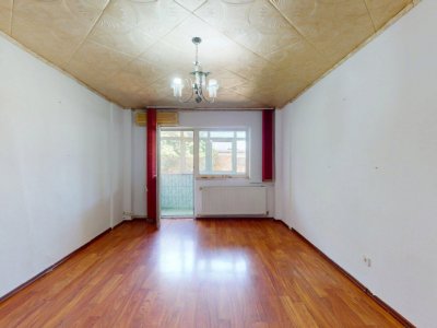 Vanzare apartament 3 camere central Oltenita, Jud.Calarasi - CEL MAI BUN PRET